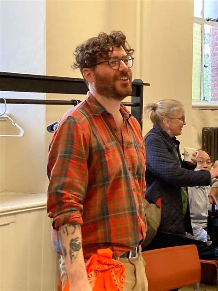 Activist Ryan Carson Net Worth In 2023: Bio, Age, Family, Religion, Salary, Income & Assets - SarkariResult