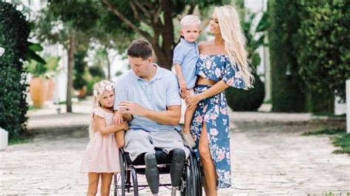 Ashley Kolfage Bio, Net Worth, Husband, Kids, GoFundMe Campaign, Instagram