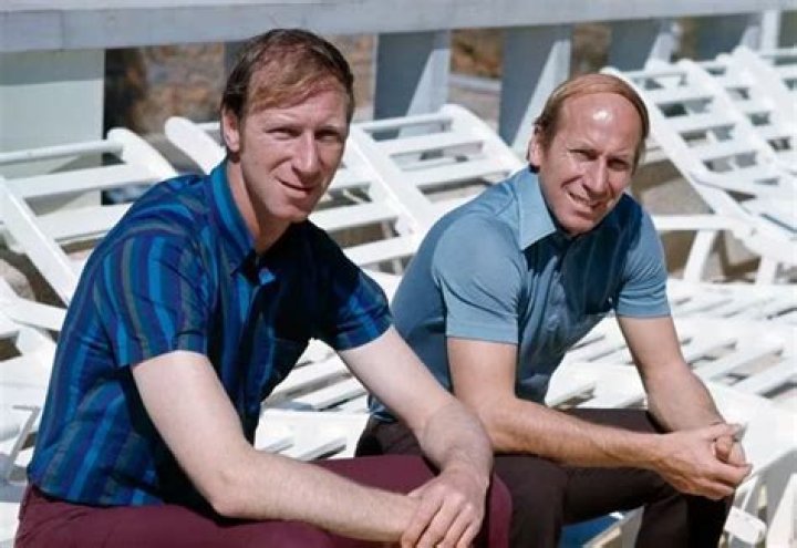 Bobby And Jack Charlton: The Brothers Who Won Together But Lived Apart - SarkariResult