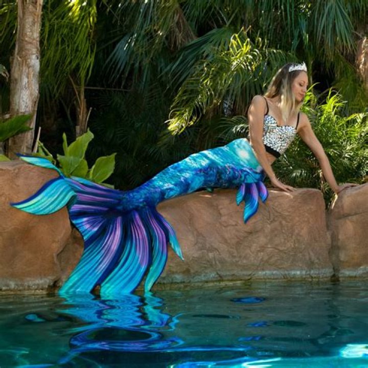 Fin Fun Mermaid net worth, income and estimated earnings of Youtuber channel