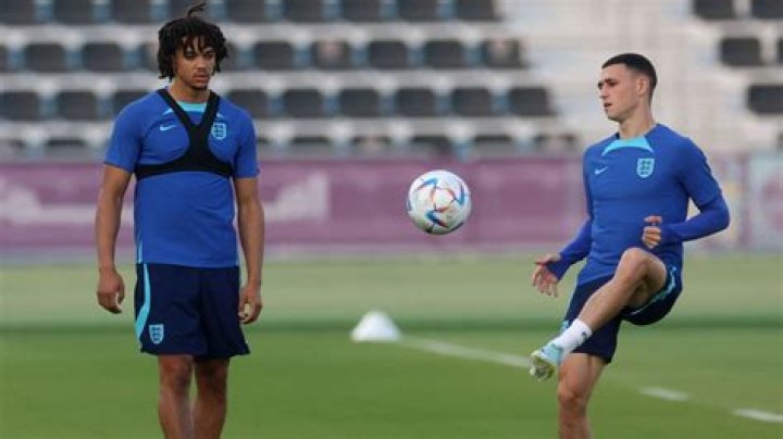 Glenn Hoddle Net Worth: Details About Football, Income, Gf, Home, Career - SarkariResult