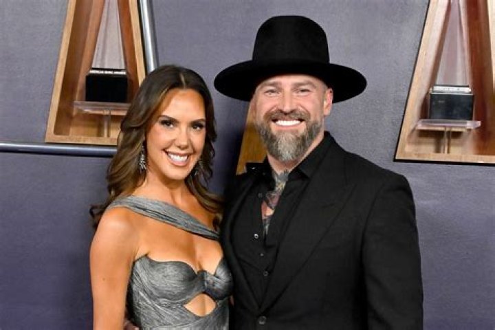 Kane Brown Dating Affair, Fiance, Married, Net worth, Wiki-Bio, Career