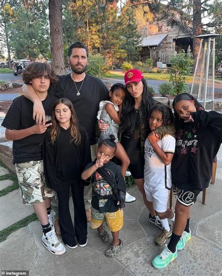 Landon Barker's Age: Unveiling the Life of Travis Barker's Son - SarkariResult
