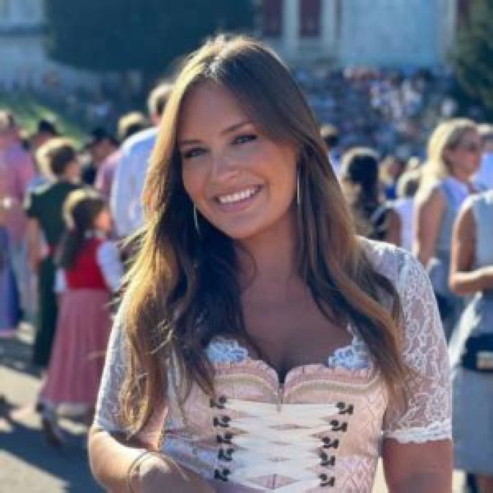 Madeline Zilch Wikipedia And Alter : How Old Is The Rtl Deutschland Journalist? - SarkariResult