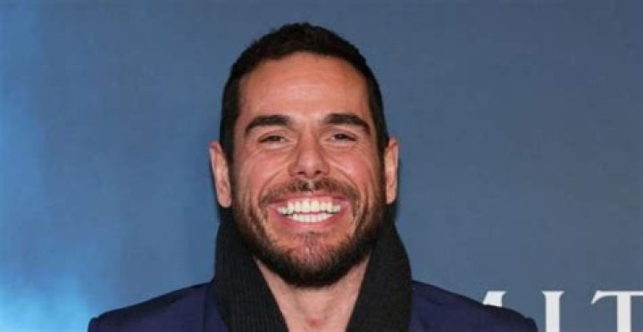 Ross Edgley Height, Weight, Body Measurements, Shoe Size