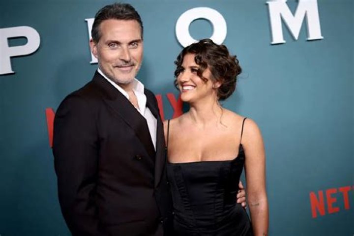 Rufus sewell’s wife & marriage is still a mystery? His girlfriend & dating life