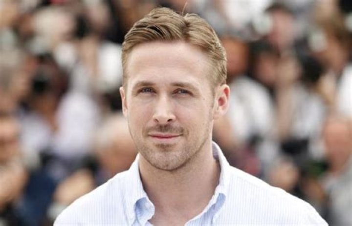 Ryan Gosling Height, Weight, Body Measurements, Shoe Size