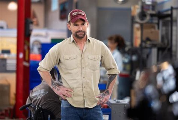 Seann William Scott Net Worth: Details About Age, Career, Movie, Cars - SarkariResult