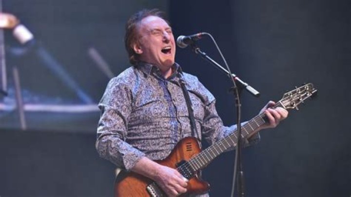 Wings Guitarist Denny Laine Net Worth 2023 : Biography, Age, Family, Religion, Salary, Income & Assets - SarkariResult